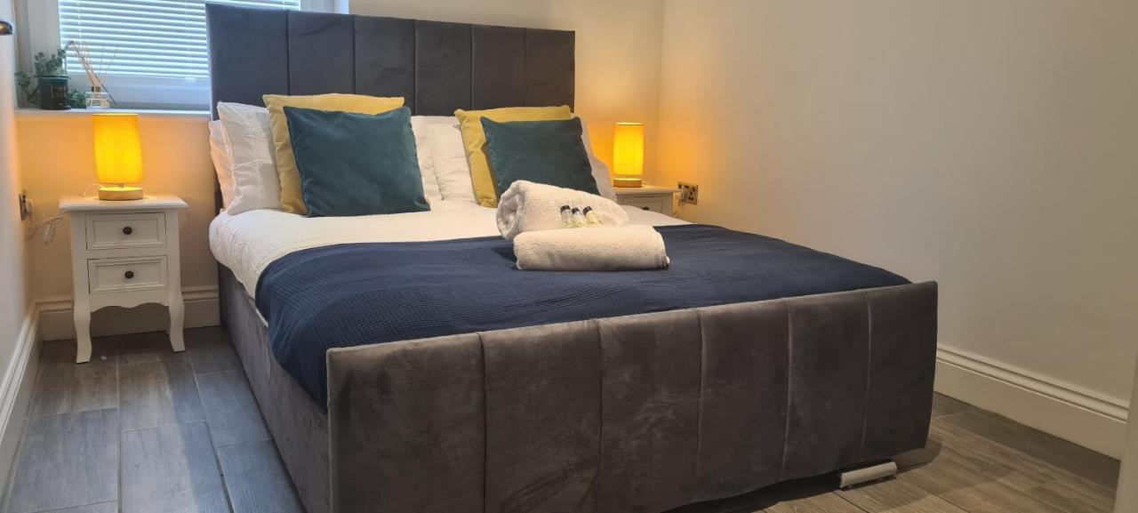 Luxury Hollywood Getaway In The Heart Of The City 브라이턴 외부 사진